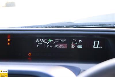 2015 Toyota Aqua - Thumbnail