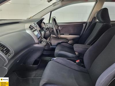 2007 Honda Stream - Thumbnail