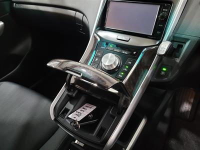 2014 Toyota Sai - Thumbnail