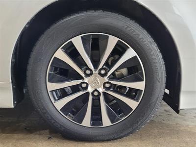 2014 Toyota Sai - Thumbnail