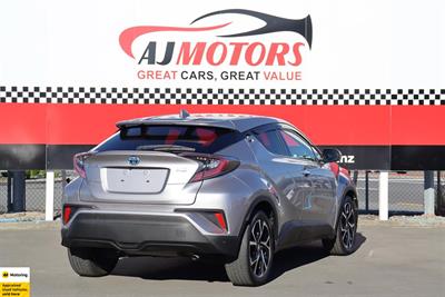 2018 Toyota C-HR - Thumbnail