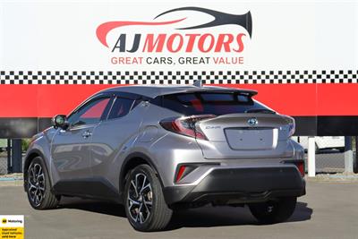 2018 Toyota C-HR - Thumbnail