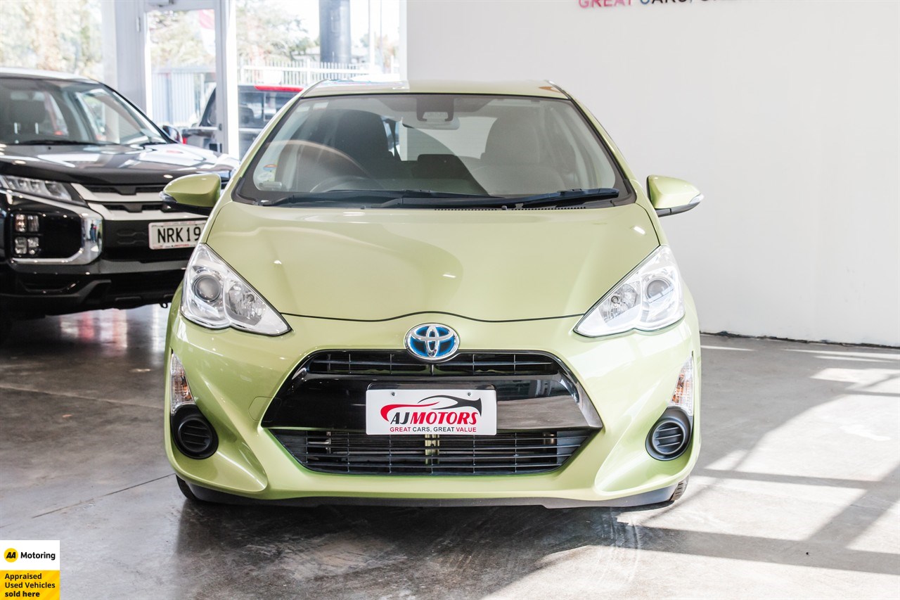 2016 Toyota Aqua