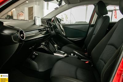 2014 Mazda Demio - Thumbnail