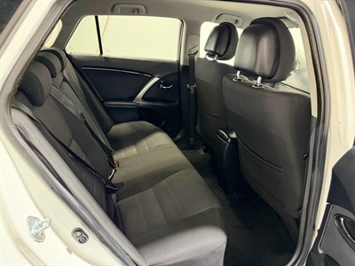 2015 Toyota Avensis - Thumbnail