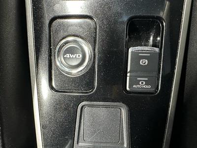 2020 Mitsubishi Outlander - Thumbnail