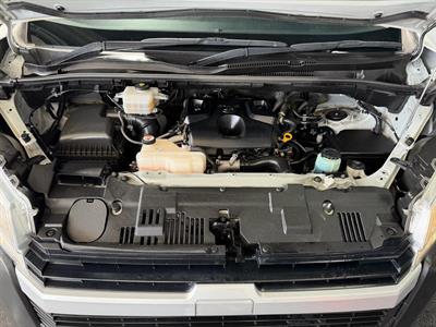 2020 Toyota Hiace - Thumbnail