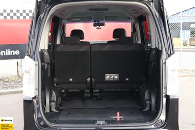 2012 Honda Step Wagon - Thumbnail