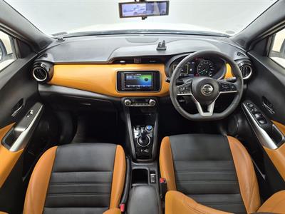 2021 Nissan Kicks - Thumbnail