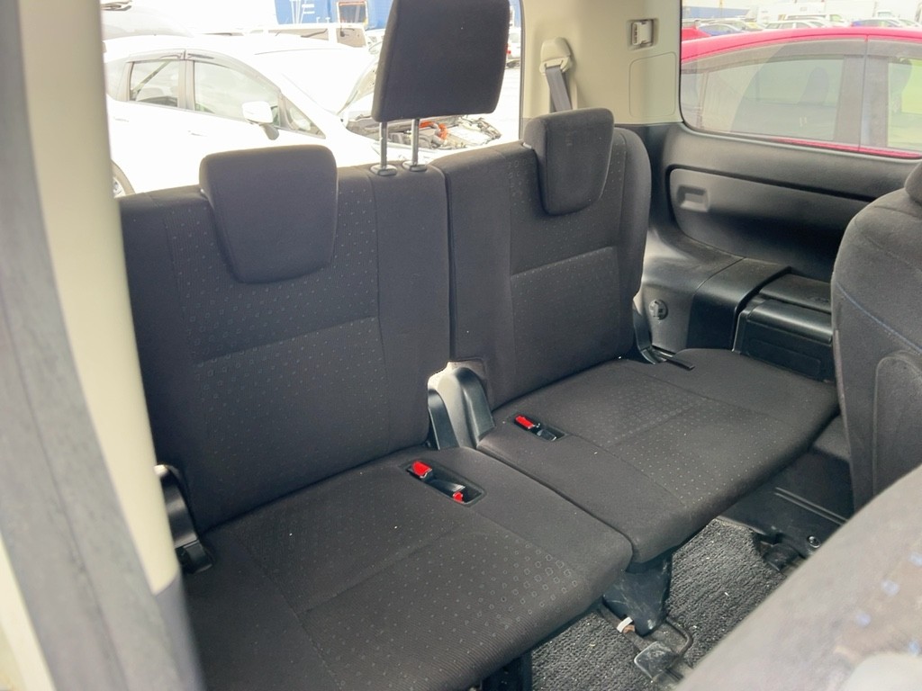 2014 Toyota Noah