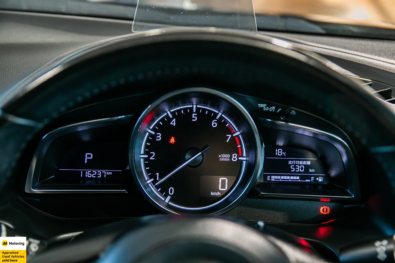 2016 Mazda Axela