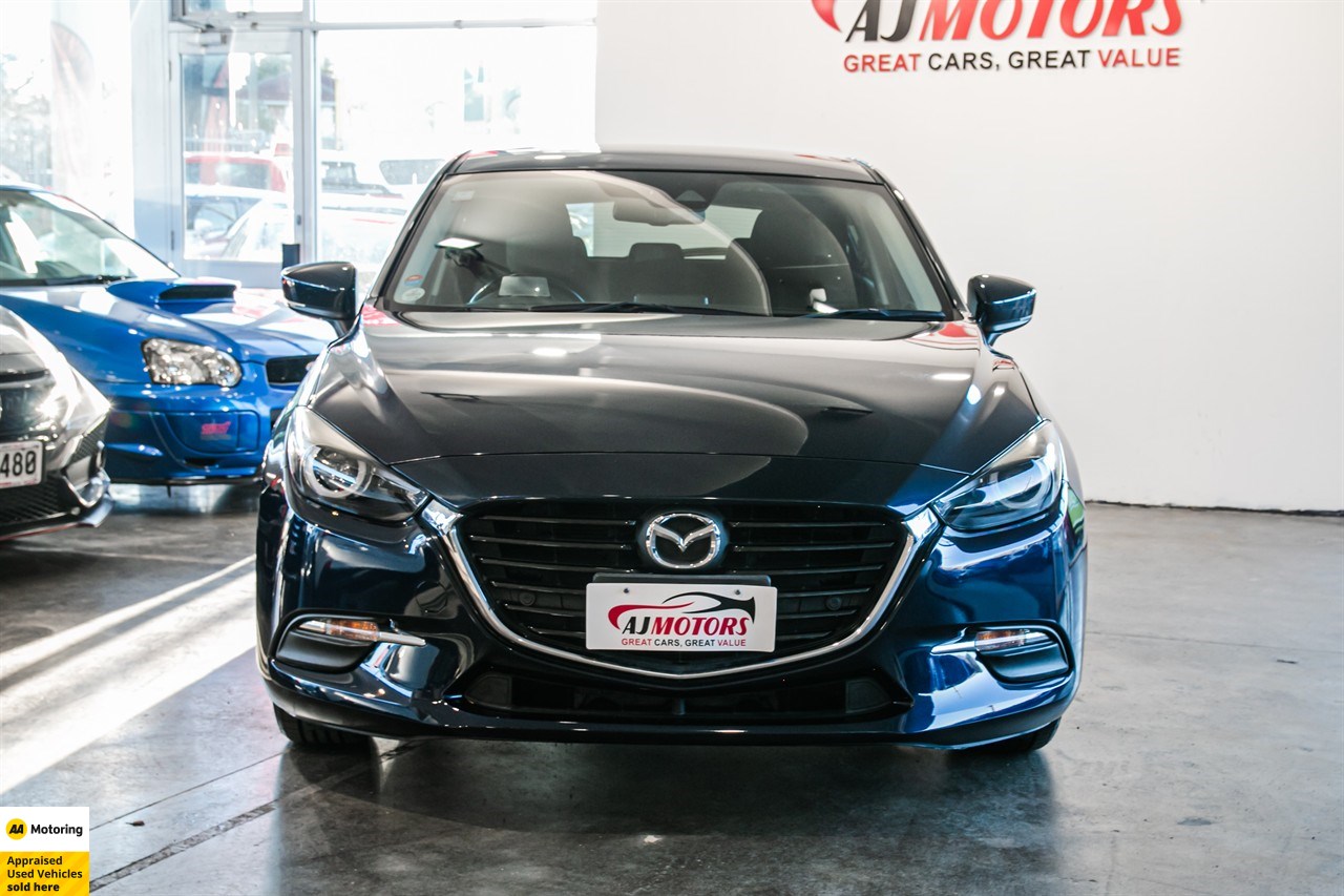 2016 Mazda Axela