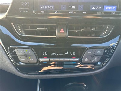 2018 Toyota C-HR - Thumbnail