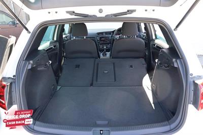 2015 Volkswagen Golf - Thumbnail