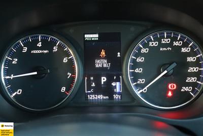 2021 Mitsubishi Outlander - Thumbnail