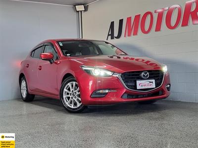 2016 Mazda Axela