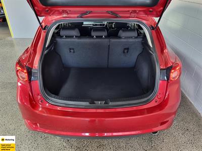 2016 Mazda Axela - Thumbnail