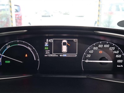 2017 Toyota Sienta - Thumbnail