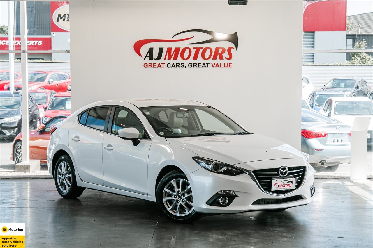 2013 Mazda Axela