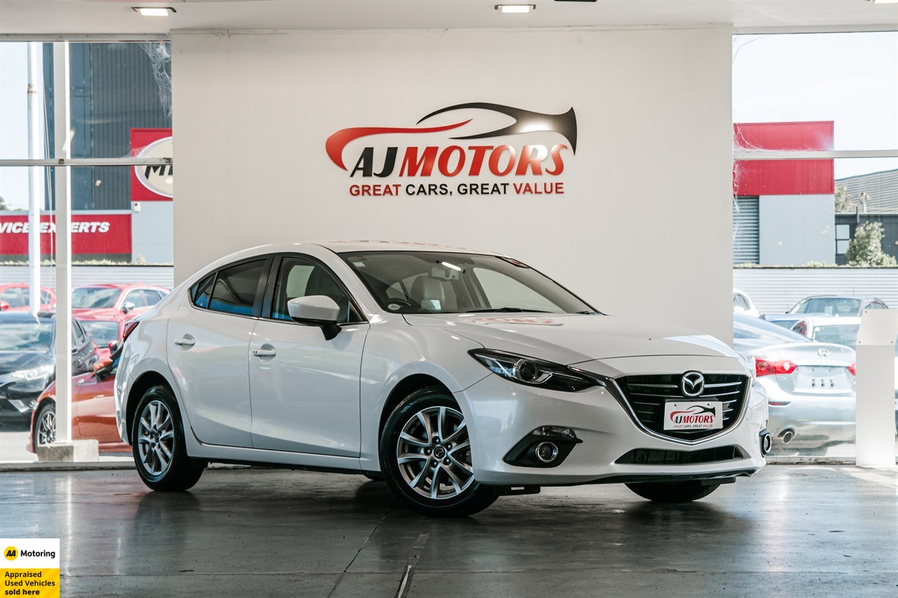 2013 Mazda Axela