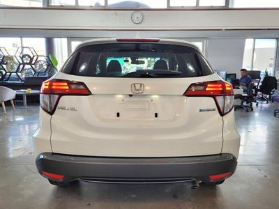 2016 Honda Vezel - Thumbnail