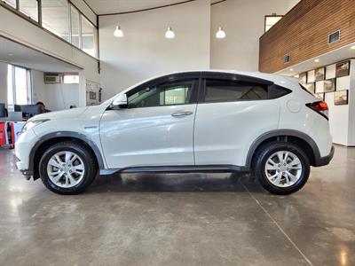 2016 Honda Vezel - Thumbnail