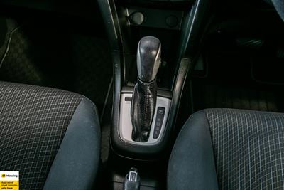 2014 Suzuki Swift - Thumbnail