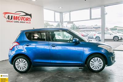 2014 Suzuki Swift - Thumbnail
