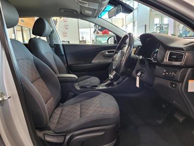 2019 Kia Niro - Thumbnail