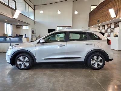 2019 Kia Niro - Thumbnail