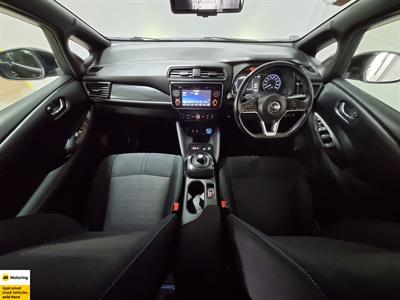 2018 Nissan Leaf - Thumbnail