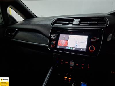 2018 Nissan Leaf - Thumbnail
