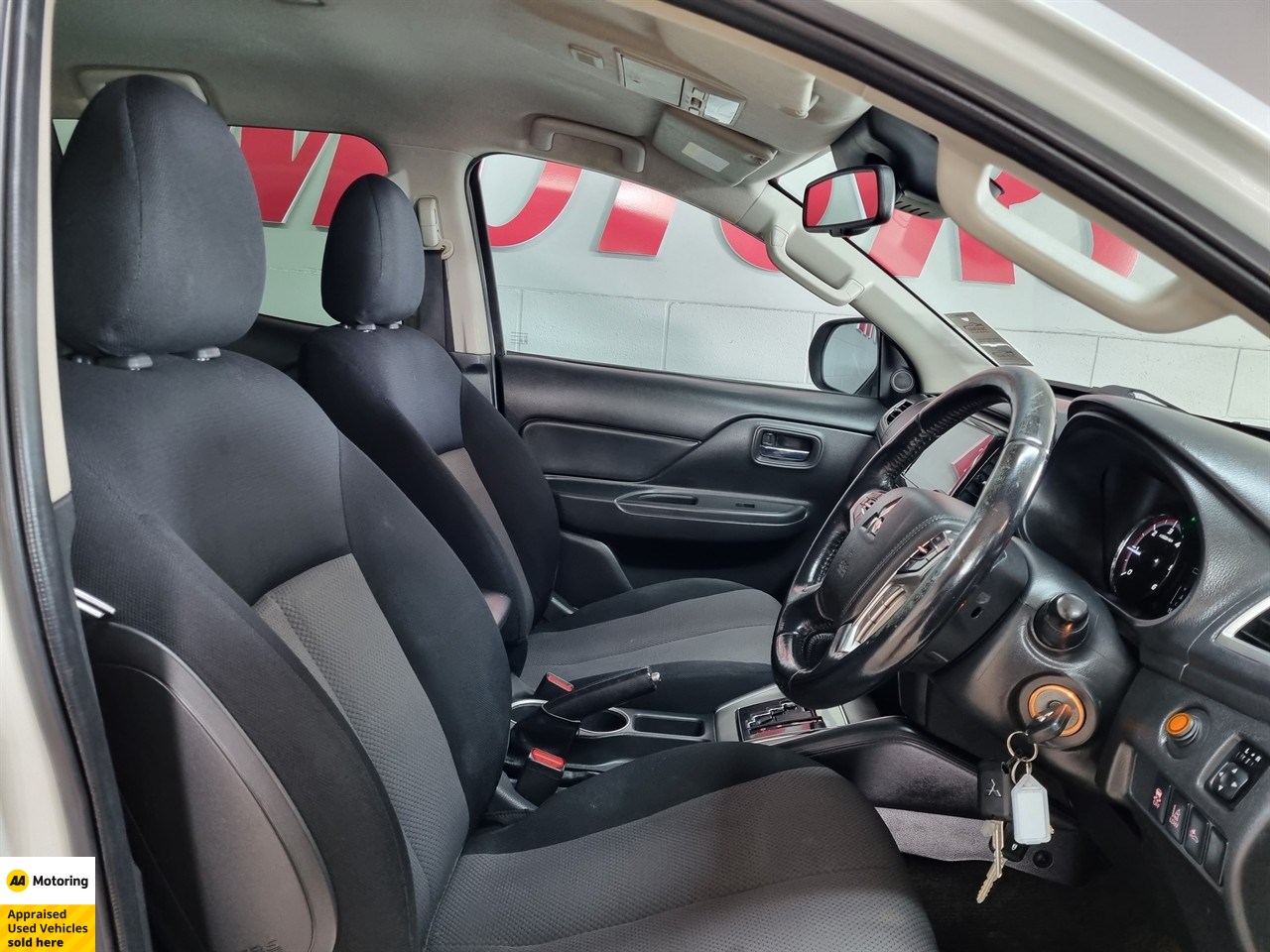 2020 Mitsubishi Triton