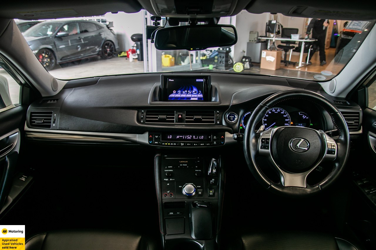 2013 Lexus CT200H