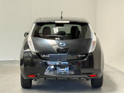 2015 Nissan Leaf - Thumbnail