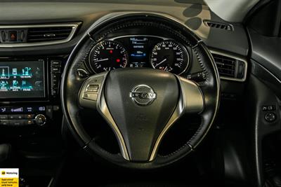 2014 Nissan X-Trail - Thumbnail