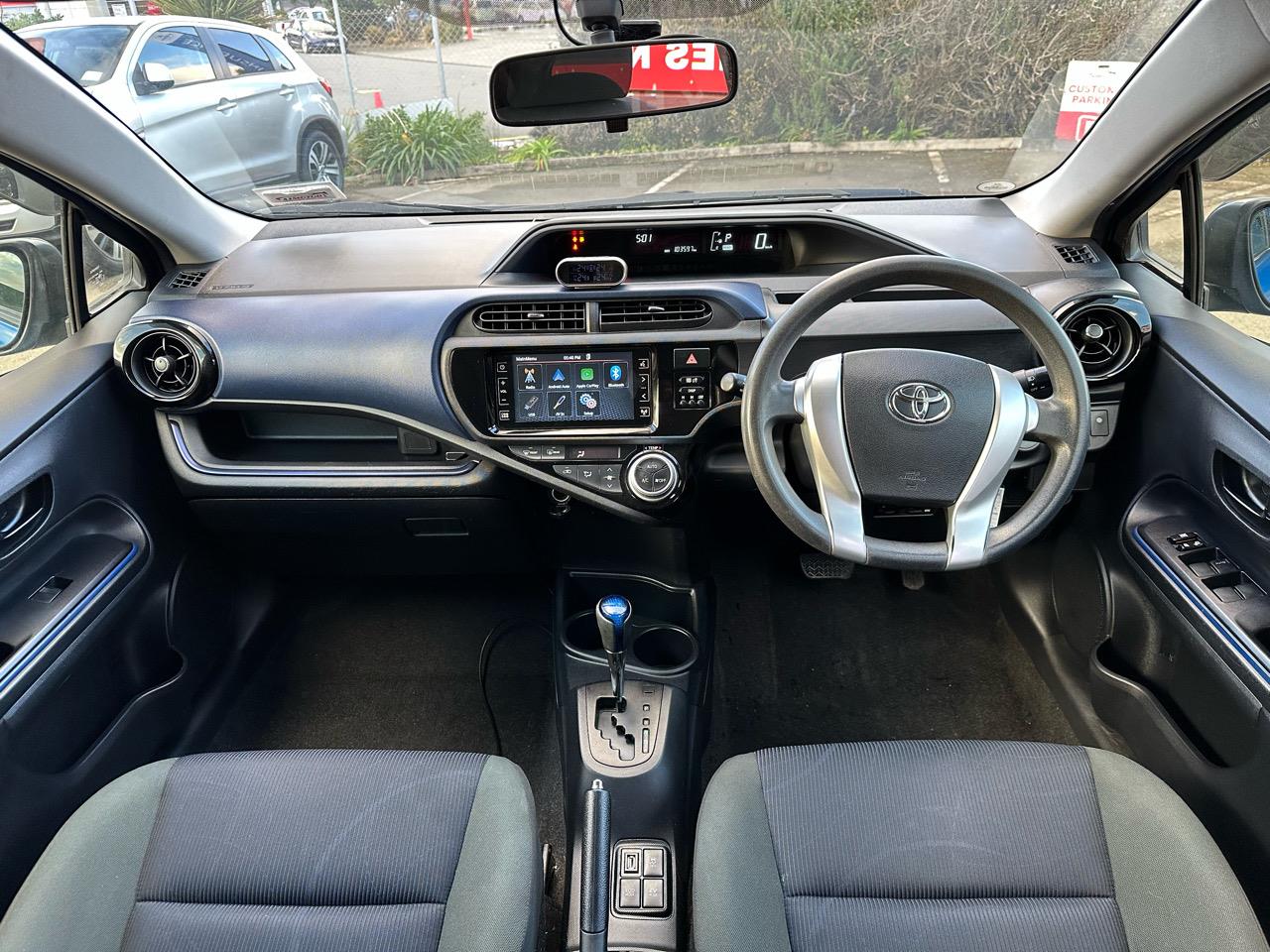 2015 Toyota Aqua
