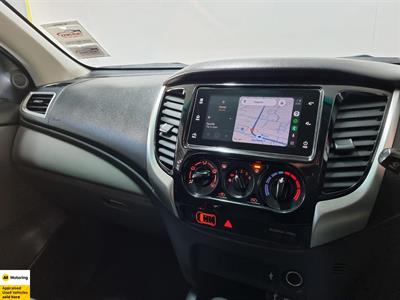 2018 Mitsubishi Triton - Thumbnail