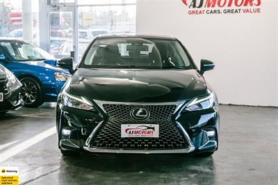 2017 Lexus CT - Thumbnail