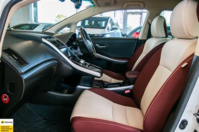 2014 Toyota Sai - Thumbnail