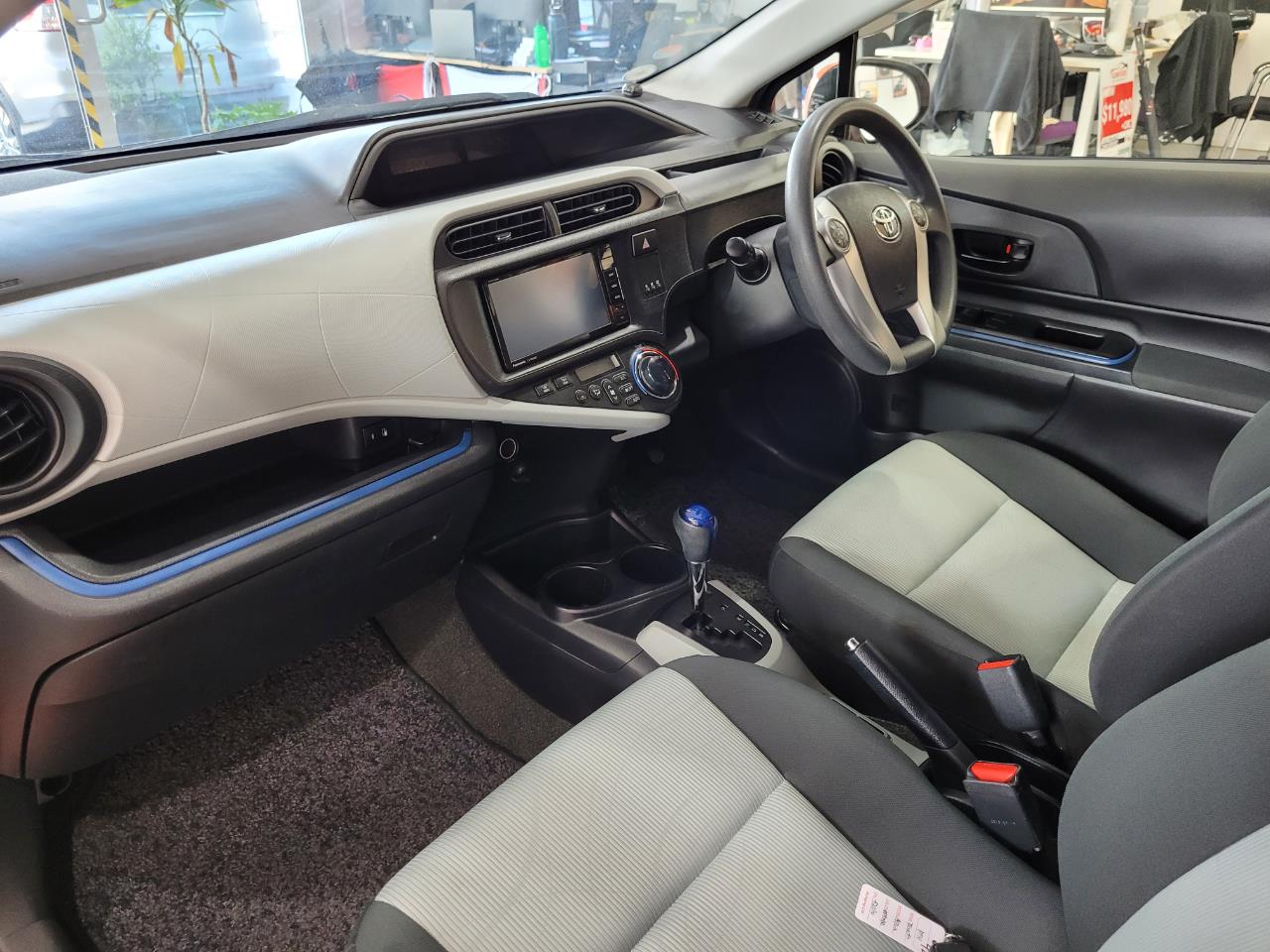 2013 Toyota Aqua