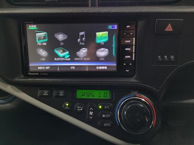 2013 Toyota Aqua - Thumbnail