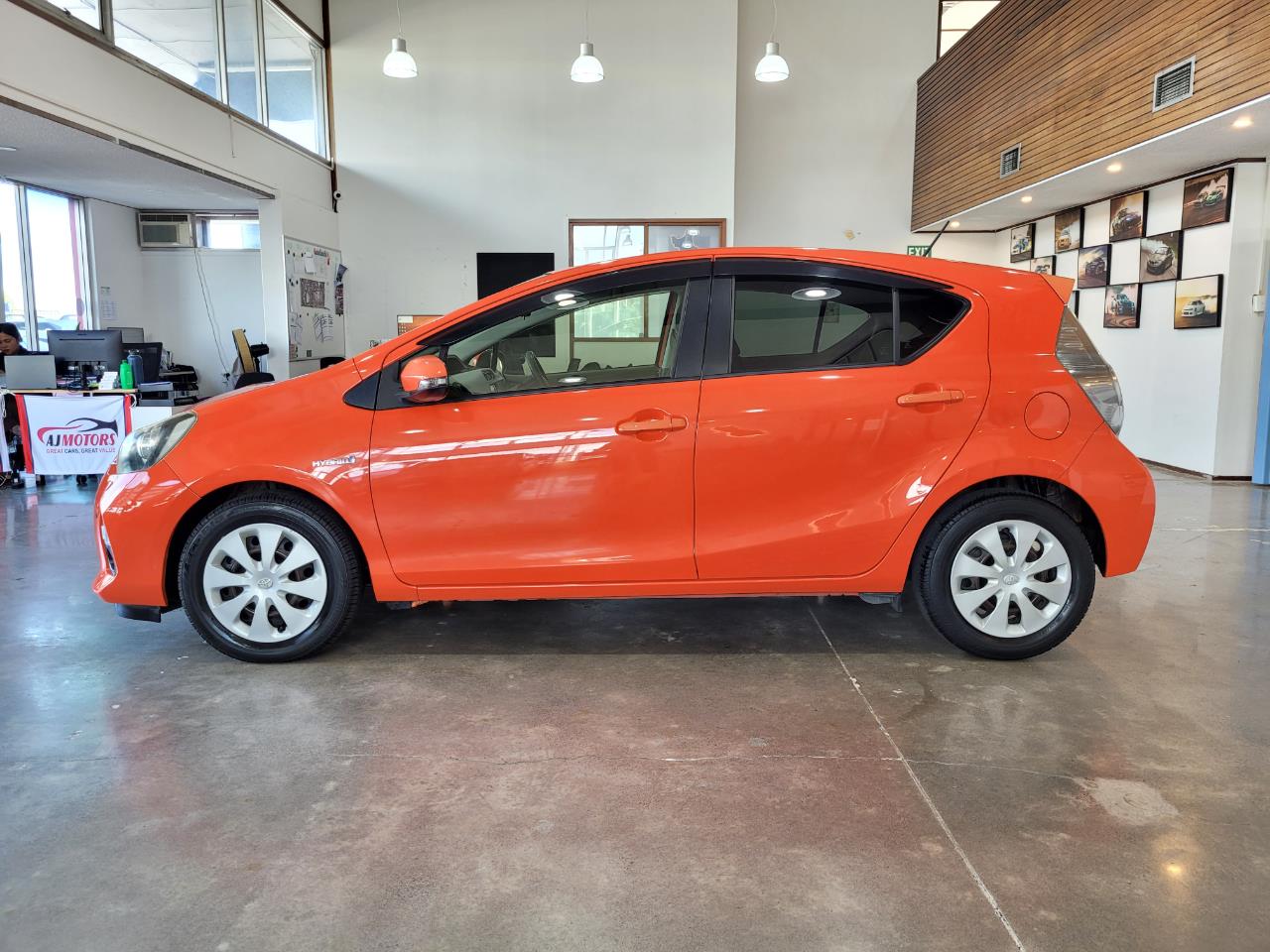 2013 Toyota Aqua