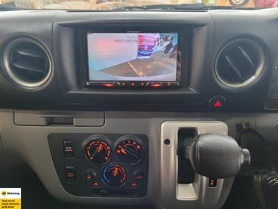 2019 Nissan NV350 - Thumbnail