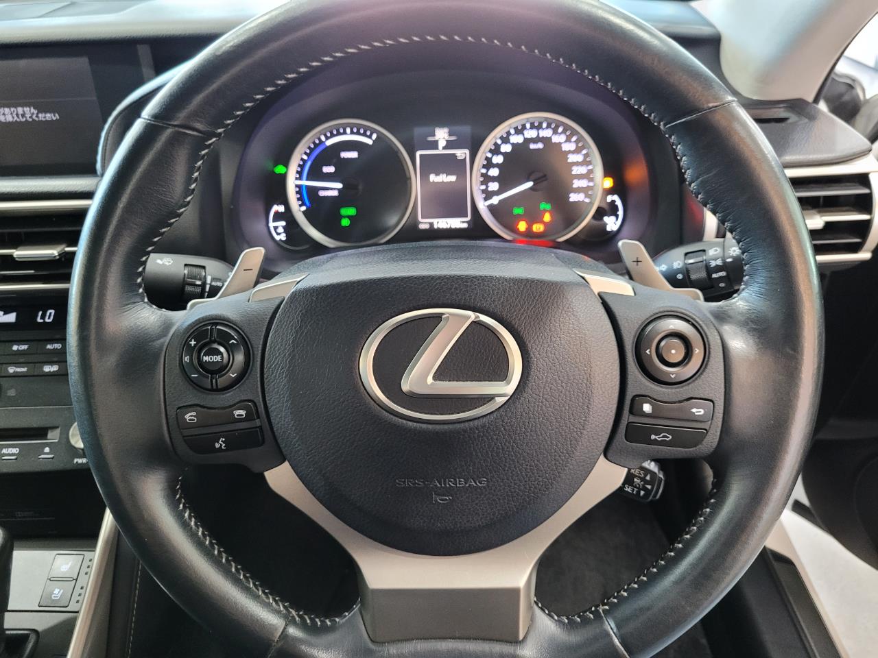 2014 Lexus IS 300h