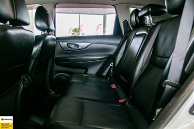 2015 Nissan X-Trail - Thumbnail