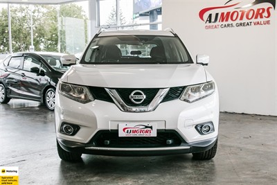 2015 Nissan X-Trail - Thumbnail
