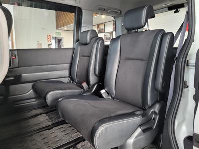 2014 Honda STEPWAGON - Thumbnail