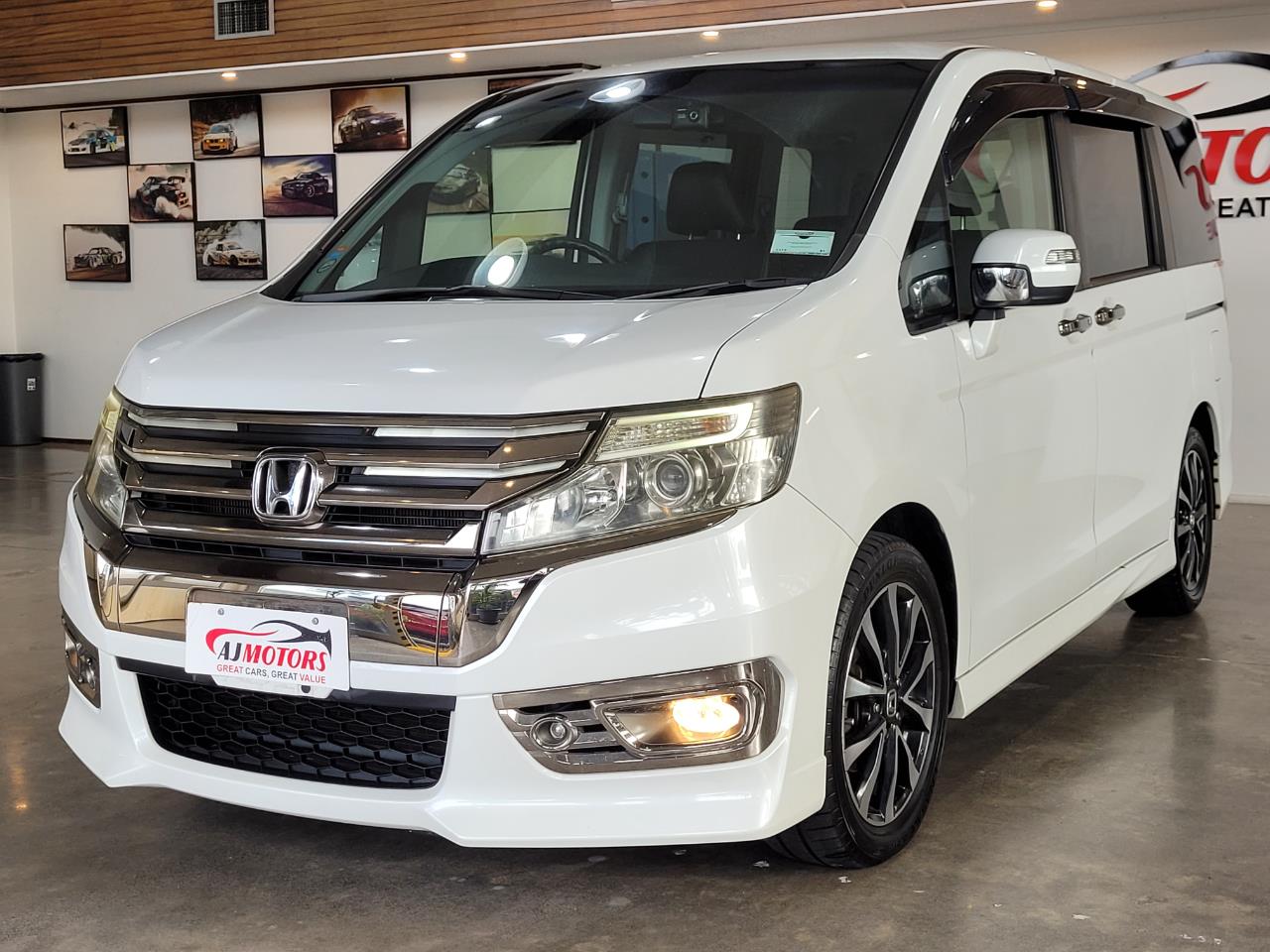 2014 Honda STEPWAGON