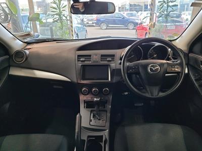 2011 Mazda Axela - Thumbnail